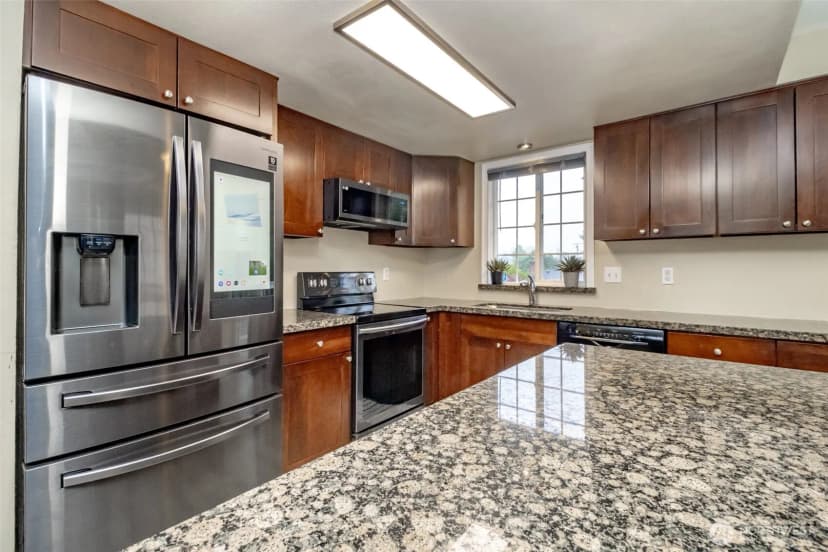Property photo for 5106 Green Hills Avenue Ne, Tacoma photo 10
