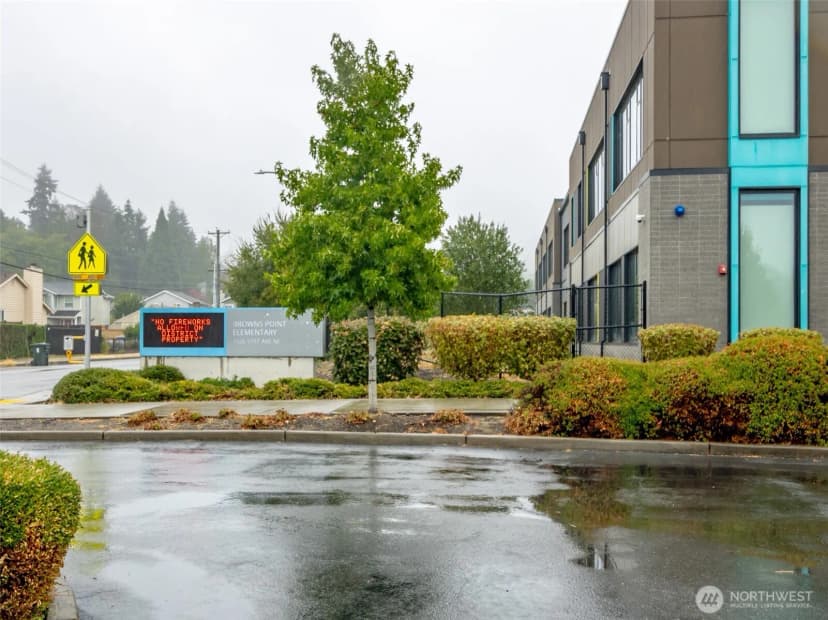 Property photo for 5106 Green Hills Avenue Ne, Tacoma photo 40