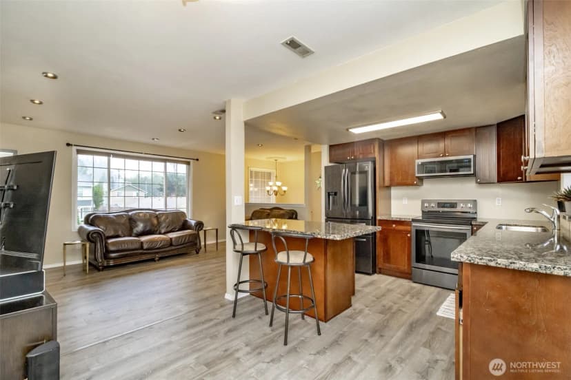 Property photo for 5106 Green Hills Avenue Ne, Tacoma photo 13