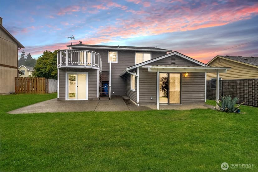 Property photo for 5106 Green Hills Avenue Ne, Tacoma photo 5