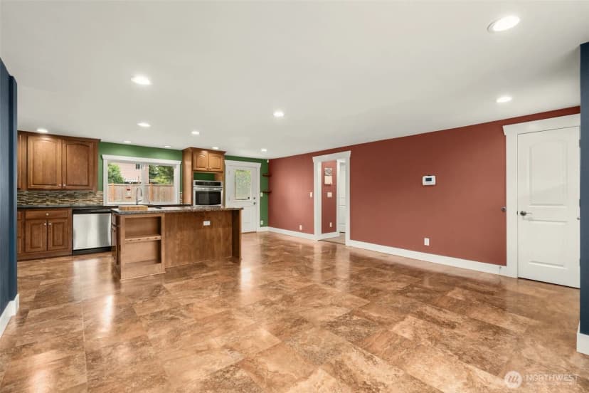 Property photo for 6415 190th Street Sw, Lynnwood photo 8