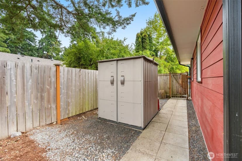 Property photo for 6415 190th Street Sw, Lynnwood photo 22