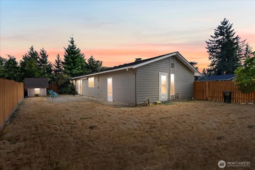 Property photo for 16430 125th Avenue Se, Renton photo 21
