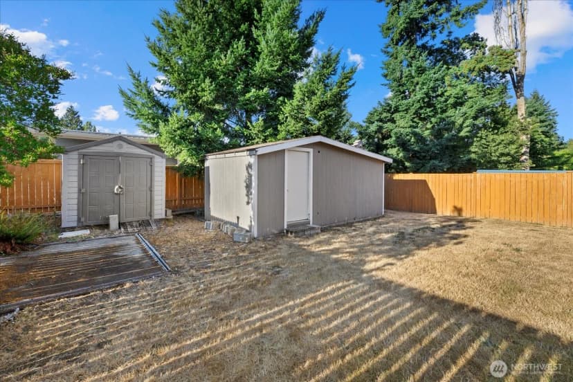 Property photo for 16430 125th Avenue Se, Renton photo 19