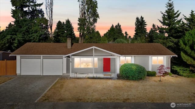 Property photo for 16430 125th Avenue Se, Renton