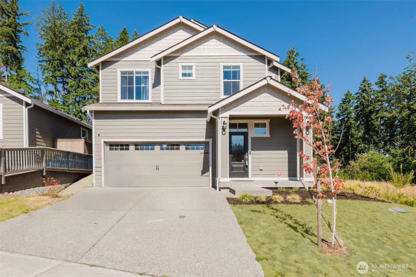 Property photo for 179 Russell Road, Bremerton photo 2