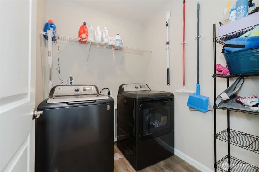 Property photo for 179 Russell Road, Bremerton photo 27