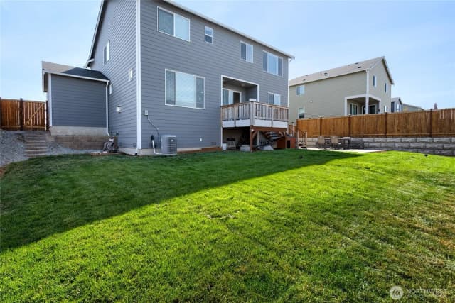 Property photo for 28508 80th Drive Nw, Stanwood photo 5