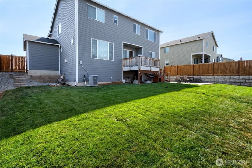 Property photo for 28508 80th Drive Nw, Stanwood photo 5