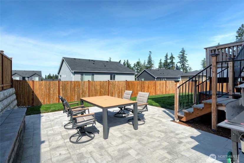 Property photo for 28508 80th Drive Nw, Stanwood photo 7