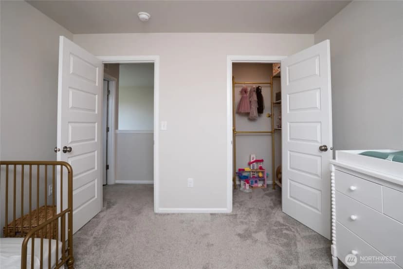 Property photo for 28508 80th Drive Nw, Stanwood photo 32