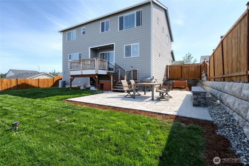 Property photo for 28508 80th Drive Nw, Stanwood photo 6