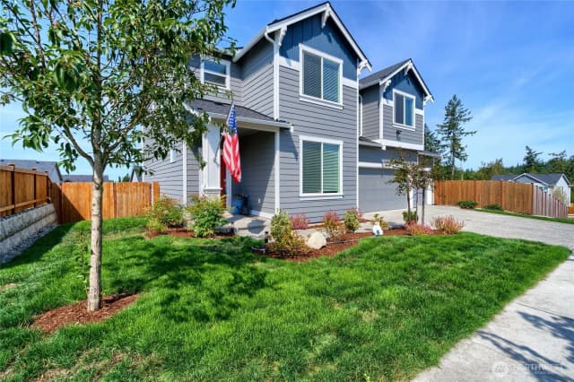 Property photo for 28508 80th Drive Nw, Stanwood photo 3