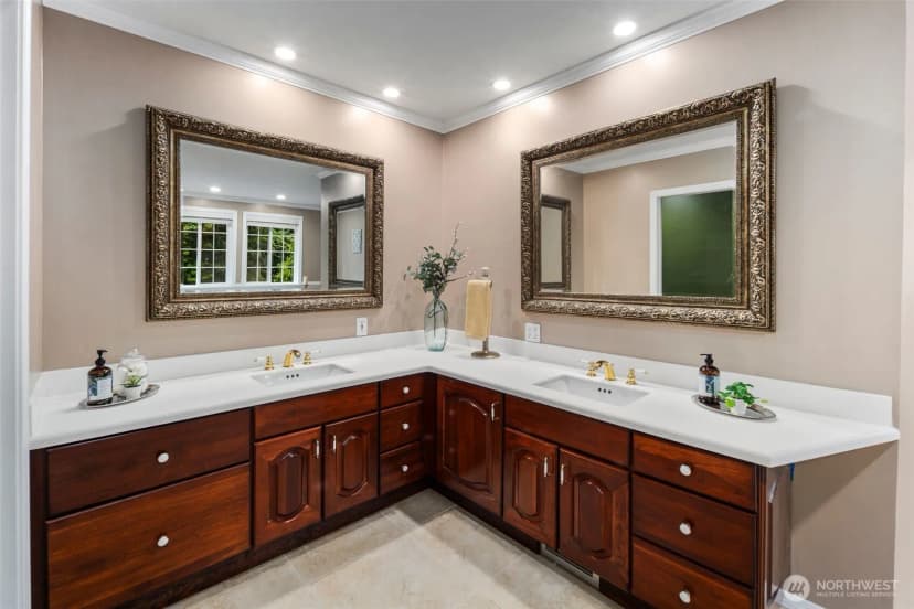 Property photo for 6510 242nd Avenue Ne, Redmond photo 17
