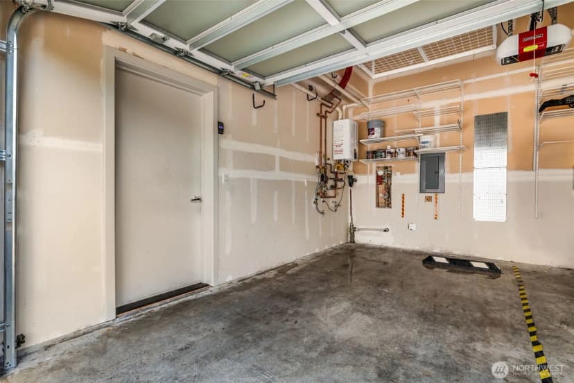 Property photo for 1616 E Yesler Way, Seattle photo 38