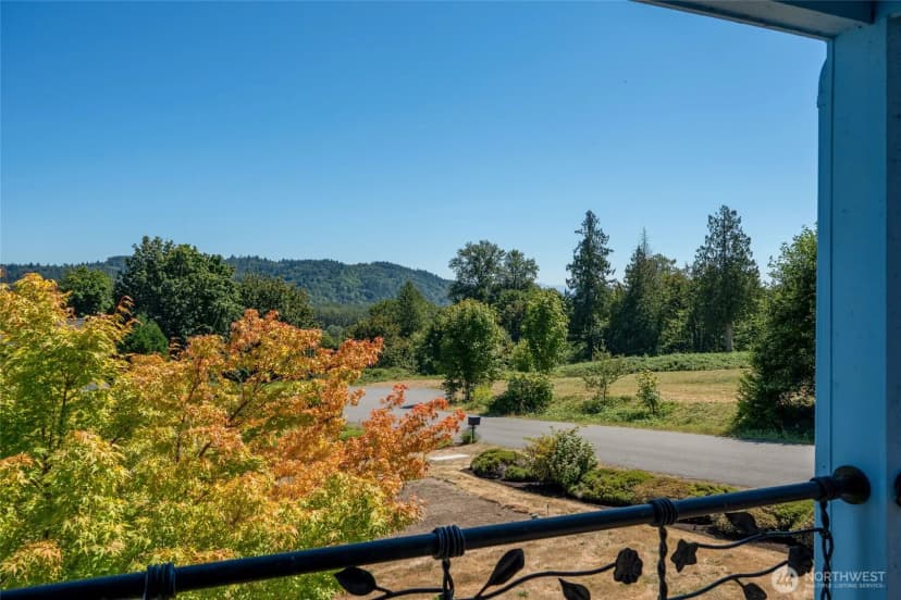 Property photo for 10105 149th Street Se, Snohomish photo 13