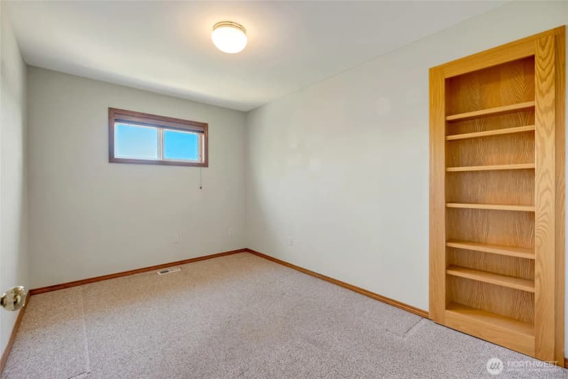 Property photo for 10105 149th Street Se, Snohomish photo 31