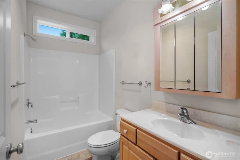 Property photo for 11745 Scott Creek Drive Sw, Olympia photo 19