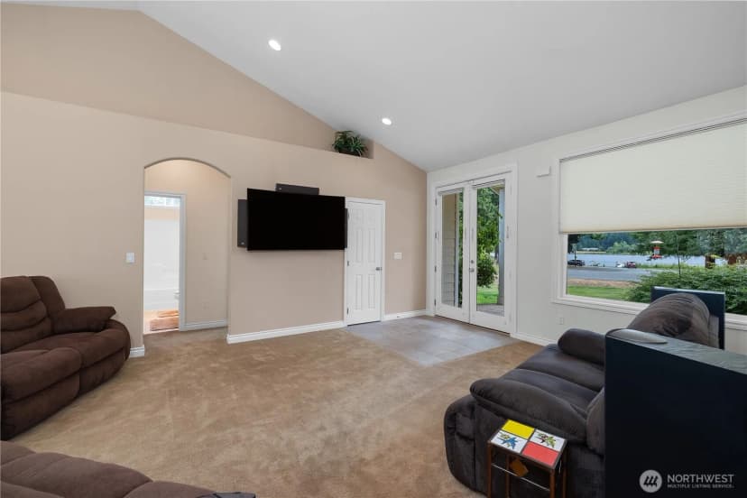 Property photo for 11745 Scott Creek Drive Sw, Olympia photo 5
