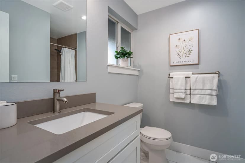 Property photo for 7501 89th Avenue Sw, Lakewood photo 19