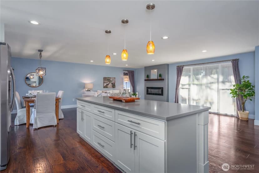 Property photo for 7501 89th Avenue Sw, Lakewood photo 12