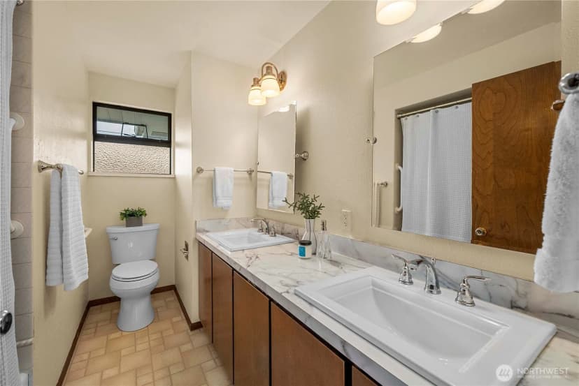 Property photo for 750 Hilltop Avenue, Kent photo 23