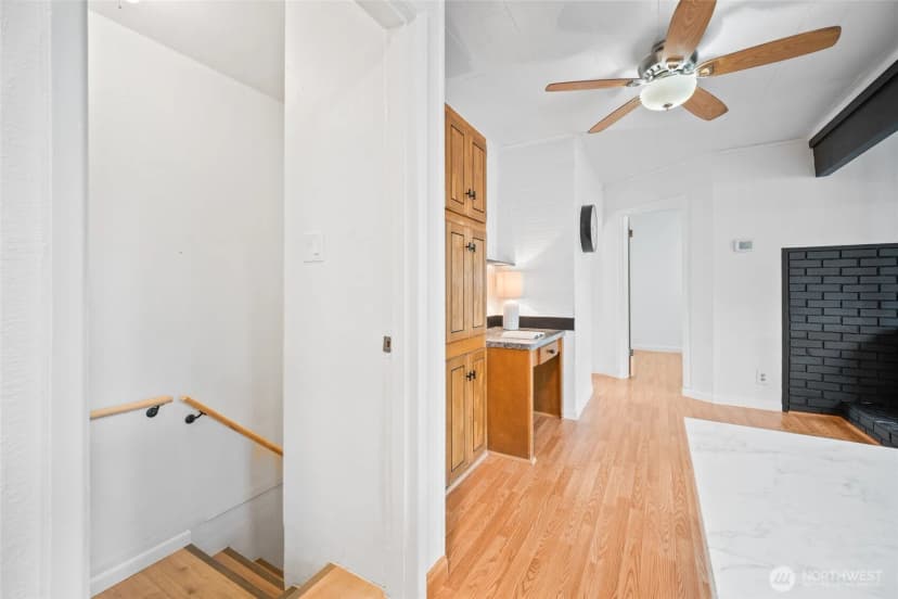 Property photo for 3621 Columbia Heights Road, Longview photo 18