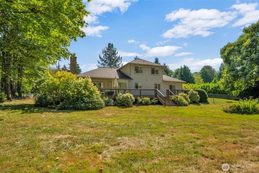 Property photo for 18005 252 Avenue Se, Maple Valley photo 32