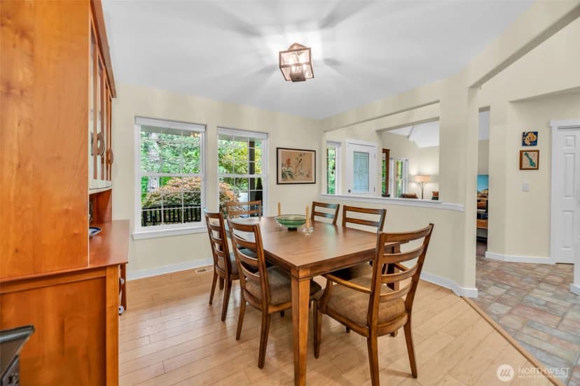 Property photo for 18005 252 Avenue Se, Maple Valley photo 13