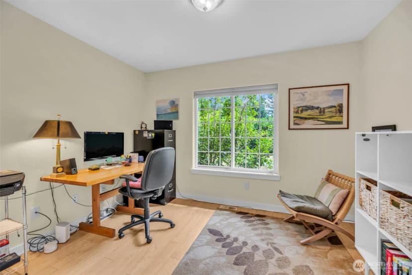 Property photo for 18005 252 Avenue Se, Maple Valley photo 14