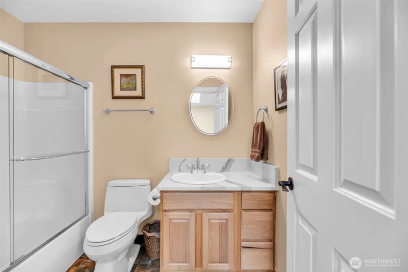 Property photo for 18005 252 Avenue Se, Maple Valley photo 25