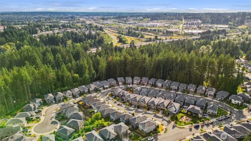 Property photo for 18405 15th Avenue W, Lynnwood photo 35