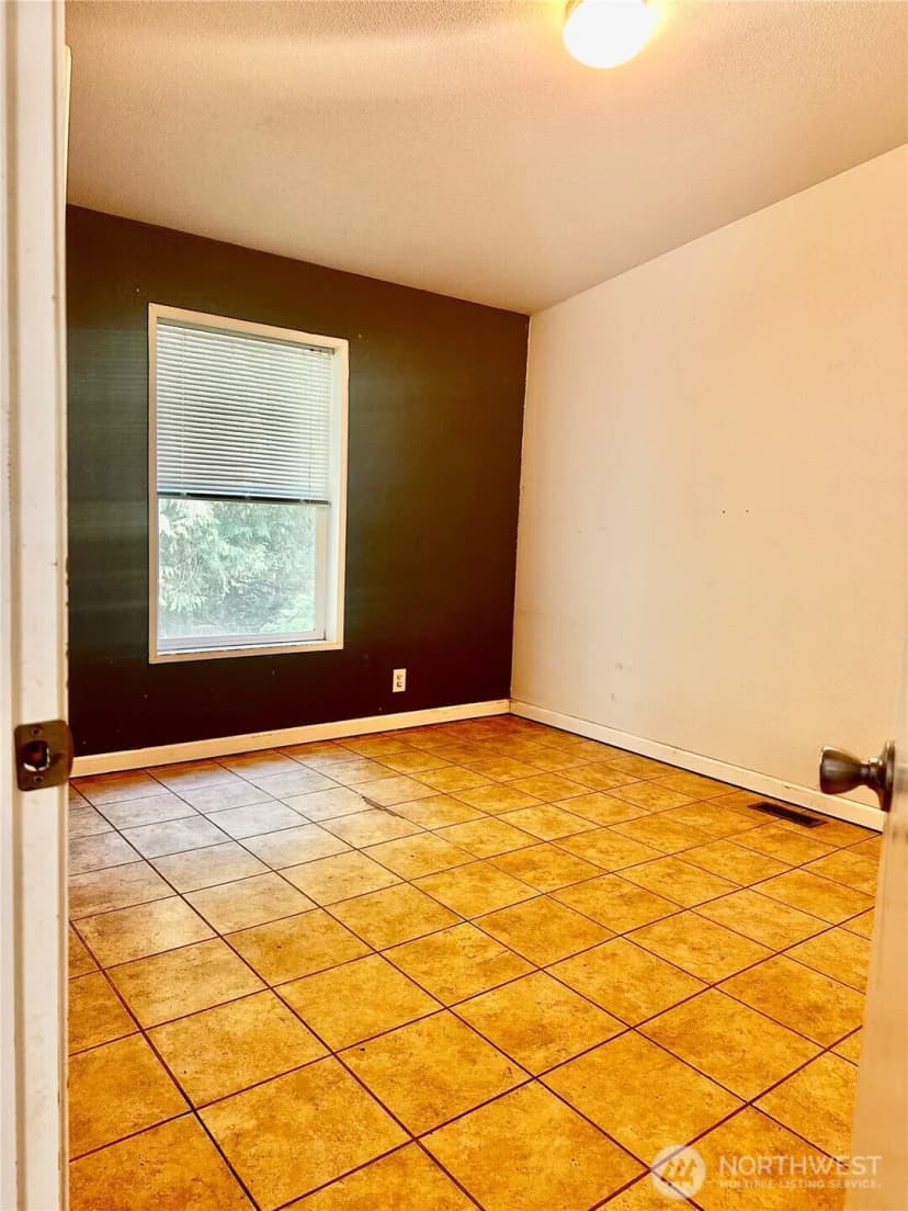 Property photo for 18010 123rd Ave Ne, Arlington photo 18