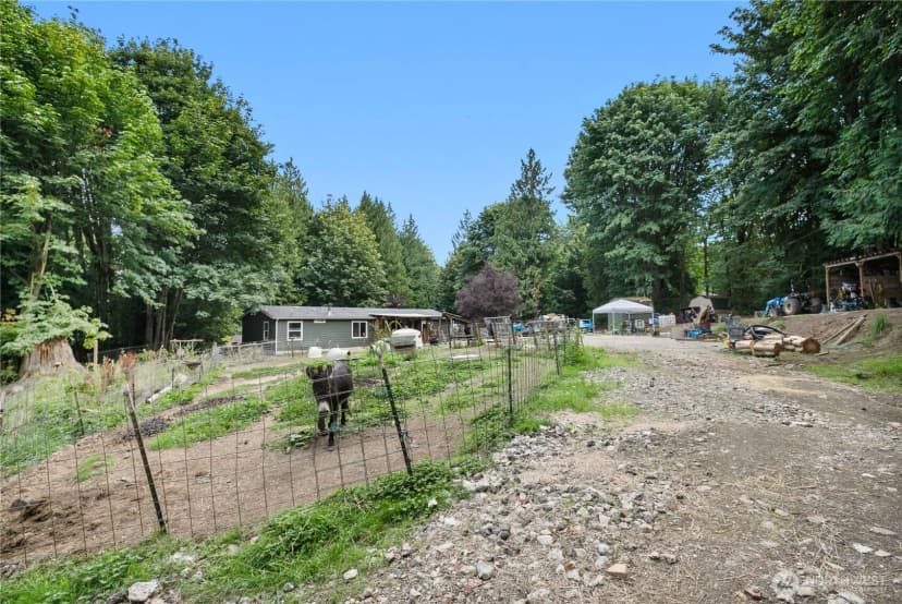 Property photo for 18010 123rd Ave Ne, Arlington photo 27