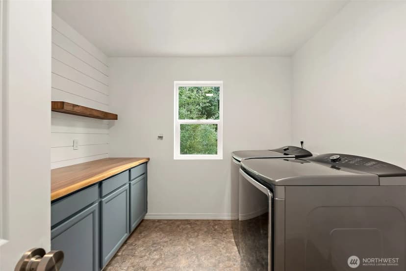 Property photo for 3737 Se Chesterton Drive, Port Orchard photo 31