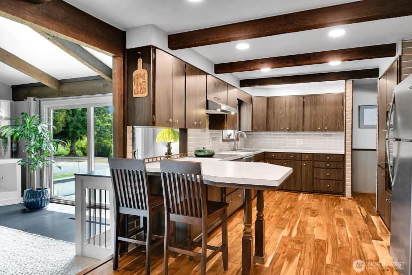 Property photo for 13811 Beverly Park Road, Lynnwood photo 8