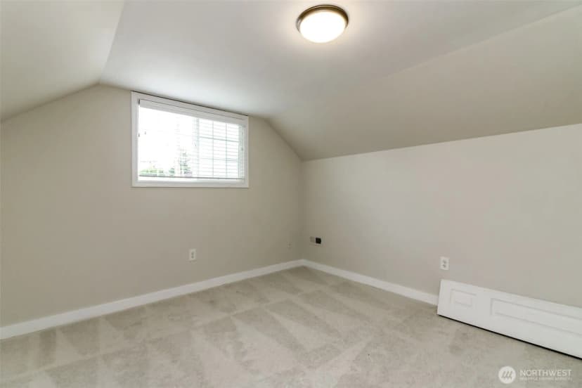 Property photo for 3208 Porter Street, Enumclaw photo 24