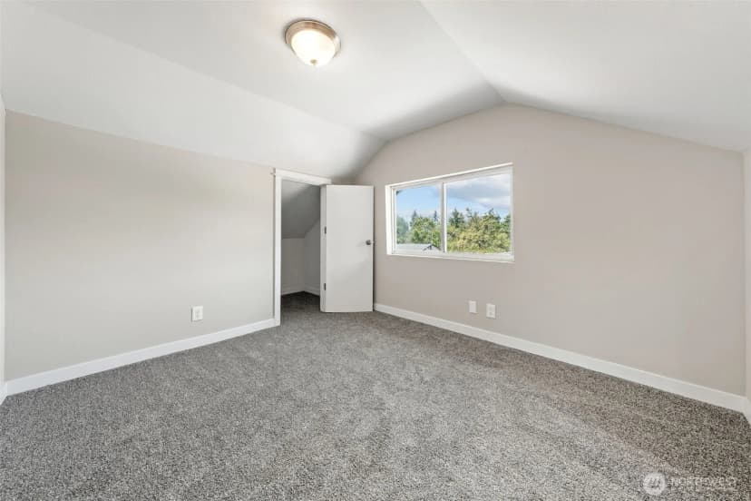 Property photo for 9638 C Street E, Tacoma photo 18