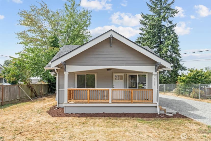 Property photo for 9638 C Street E, Tacoma photo 2