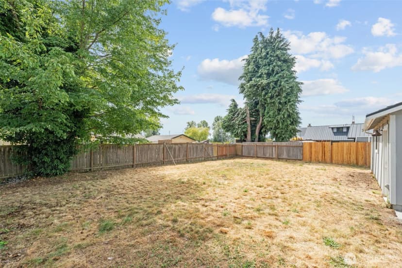 Property photo for 9638 C Street E, Tacoma photo 22