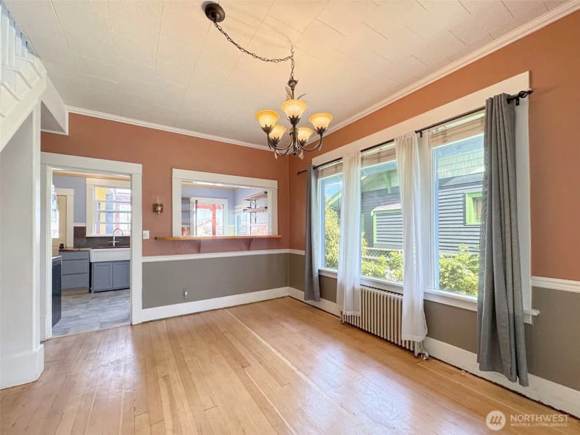 Property photo for 215 W Fifth Street, Port Angeles photo 9