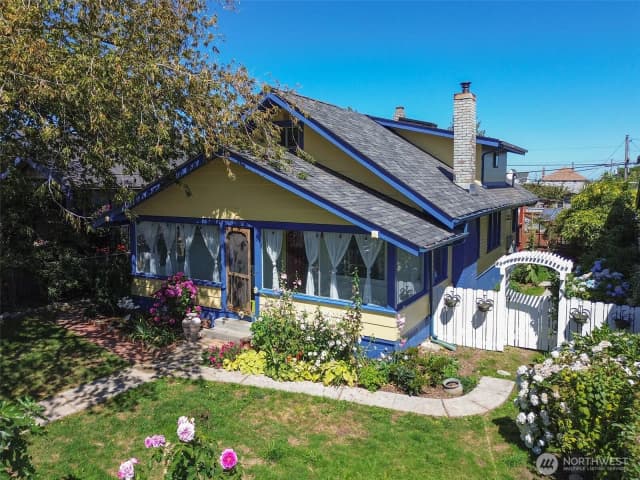 Property photo for 215 W Fifth Street, Port Angeles