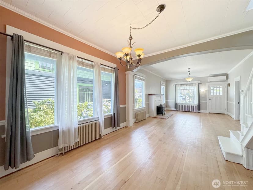 Property photo for 215 W Fifth Street, Port Angeles photo 10