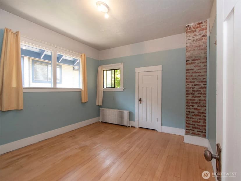 Property photo for 215 W Fifth Street, Port Angeles photo 19