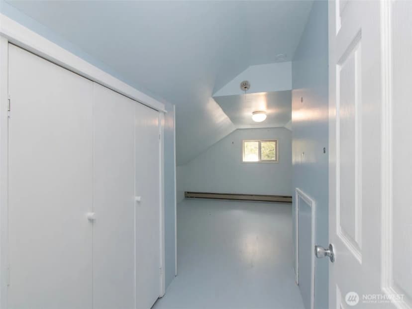Property photo for 215 W Fifth Street, Port Angeles photo 28