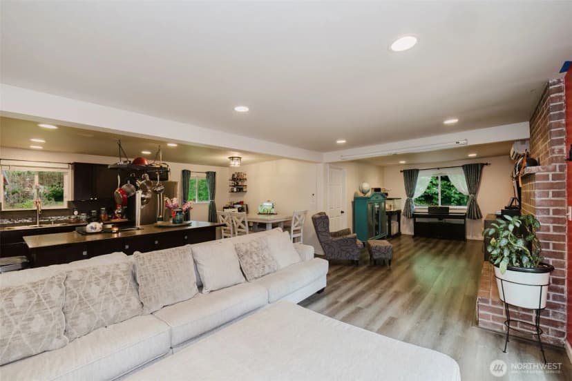 Property photo for 13977 Blackberry Lane Ne, Poulsbo photo 9