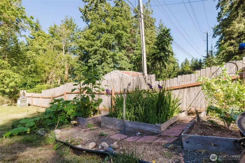 Property photo for 13977 Blackberry Lane Ne, Poulsbo photo 27