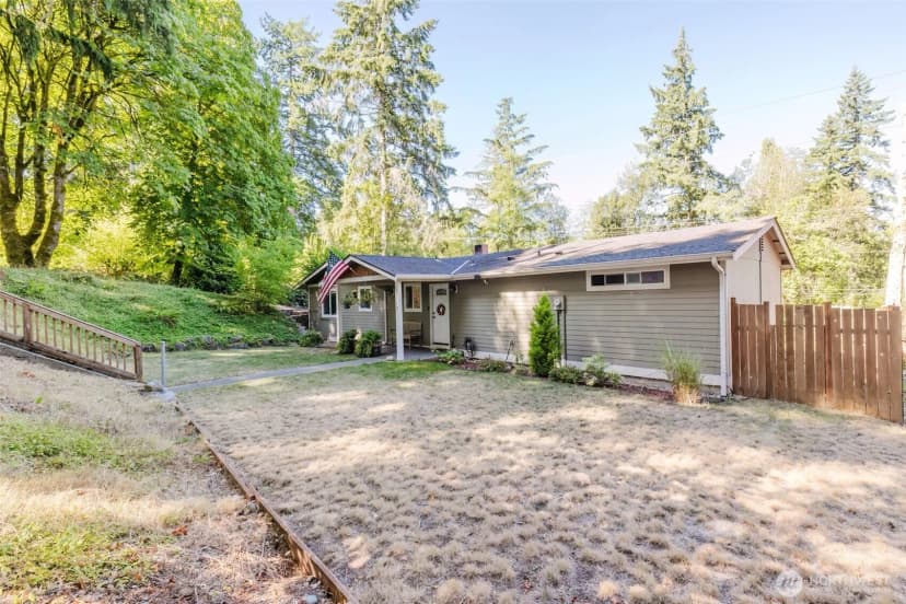 Property photo for 13977 Blackberry Lane Ne, Poulsbo photo 2