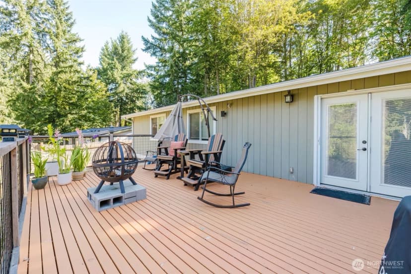 Property photo for 13977 Blackberry Lane Ne, Poulsbo photo 24