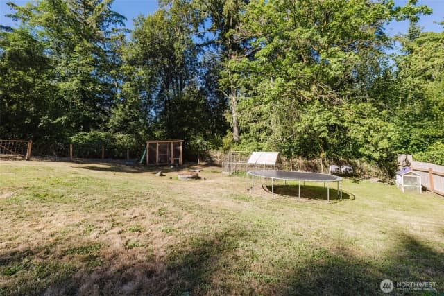 Property photo for 13977 Blackberry Lane Ne, Poulsbo